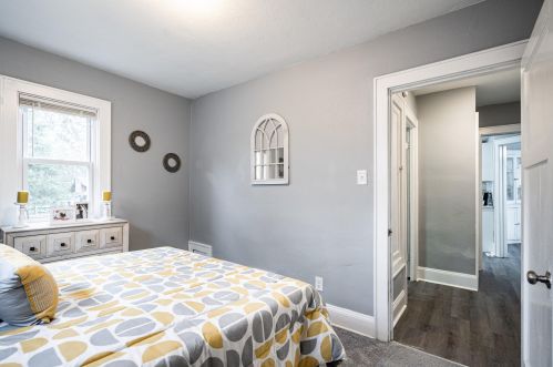 5946 40th St, Milwaukee WI  53209-3923 exterior