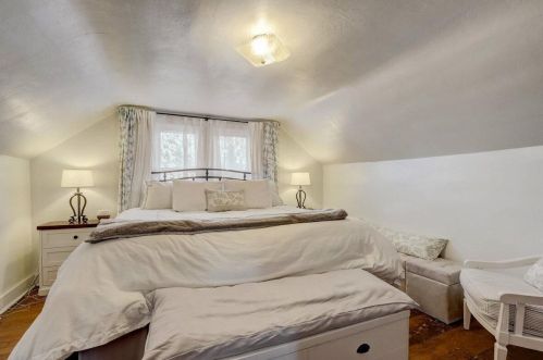 613 Keefe Ave, Milwaukee WI 53212-1801 exterior