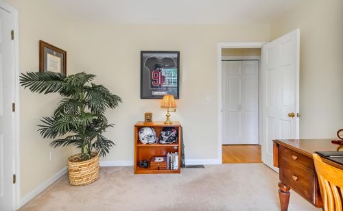 14 Foxcross Cir, Concord NH 03301-6920 exterior