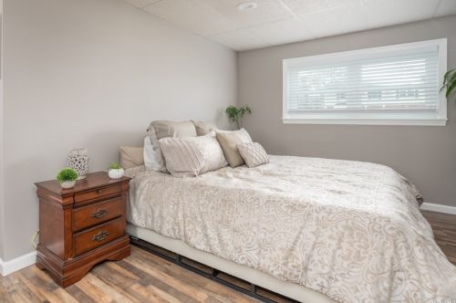 15 Grossman St, Huntington Station NY 11747-2905 exterior