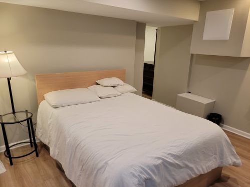 6336 Kedvale Ave, Chicago IL 60629-5110 exterior