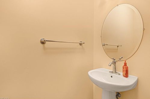 16019 Caldera Ln, Naples FL 34110-2830 exterior