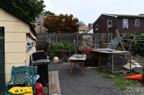 12 Adamson Ave, Norwalk CT 06854-4602 exterior