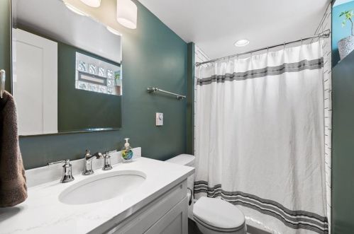 266 Ashland Ave, Pittsburgh PA 15228-2211 exterior