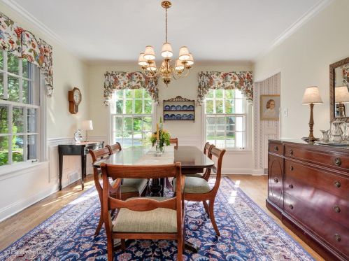 2734 107th St, Chicago IL 60617-6613 exterior