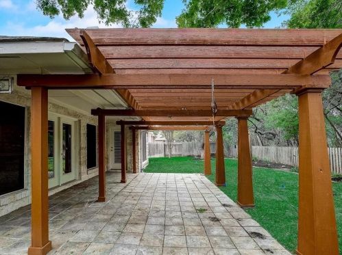 4520 Eagle Feather Dr, Austin TX 78735-6466 exterior