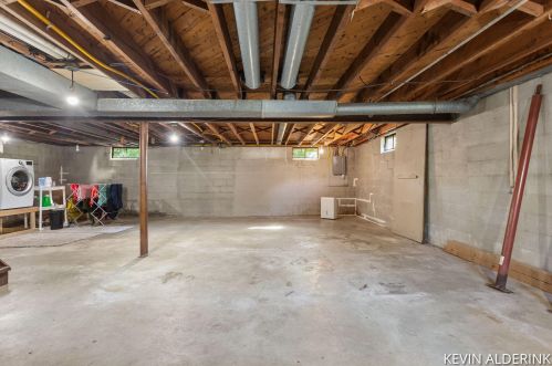 5482 Ravine Rd, Kalamazoo MI 49009-9002 exterior