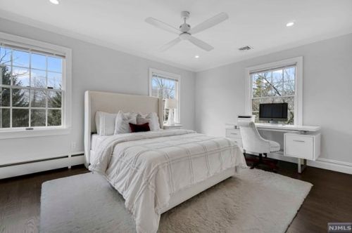 206 County Rd, Demarest NJ  07627-2202 exterior