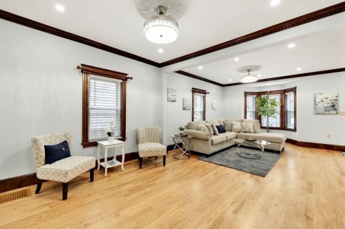 78 Hbr Vw St, Boston MA exterior