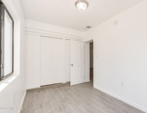 227 24 St, Tucson AZ 85713-1645 exterior