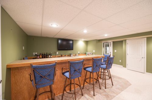 21462 Marina Cir, Macomb Township MI  48044-1323 exterior