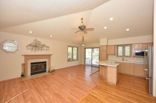 8502 43rd St, Milwaukee, WI 53209-1333