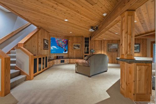 10188 Dimple Dell Ln, Sandy UT 84092-4505 exterior