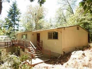 18 Prall Ln, Eugene, OR 97405-3335