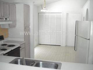 2119 Crosshair Cir, Orlando FL  32837-7408 exterior