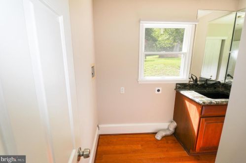 14500 Carona Dr, Silver Spring MD  20905-5885 exterior