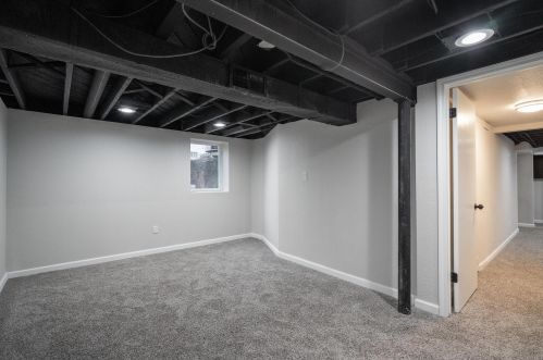 8300 Herbert Ave, Milwaukee WI 53218-3633 exterior