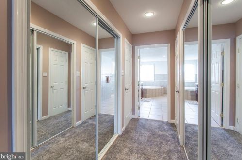 1641 2nd St, Philadelphia PA 19148-1945 exterior