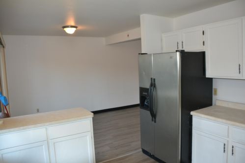 6267 Prt Ave, Milwaukee WI 53223-4120 exterior