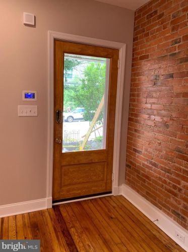 103 Front St, Media, PA 19063-0027