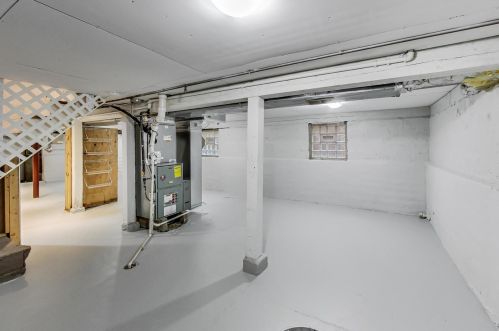 3017 Albany Ave, Chicago IL 60618-6911 exterior