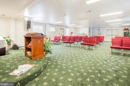 4510 Brk St, Washington DC 20019-3424 exterior