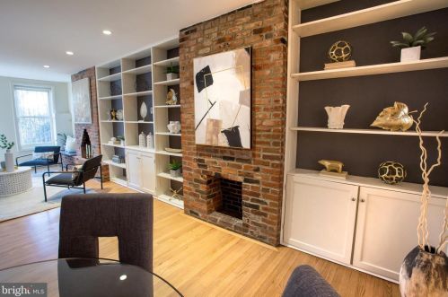 418 Capitol St, Washington DC  20003-4012 exterior