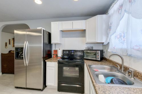 4419 Earll Dr, Phoenix AZ  85031-3821 exterior