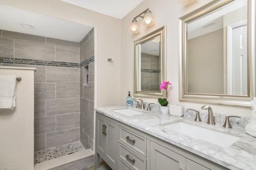 761 95th Ave, Naples FL 34108-2456 exterior