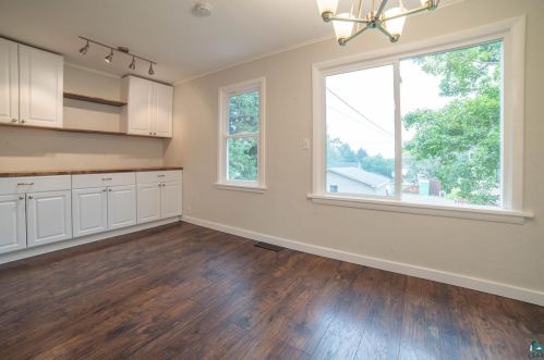 4420 Jay St, Duluth MN 55804-2466 exterior