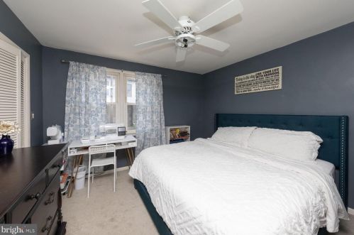 346 Krams Ave, Philadelphia PA 19128-4733 exterior