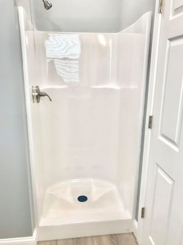 52 Laurel St, Concord NH  03301-3651 exterior