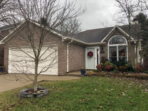 2061 Glade Ln, Lexington, KY 40513-1610