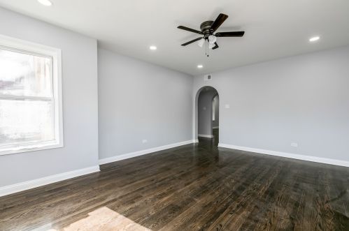 5410 Kimball Ave, Chicago IL  60625-4620 exterior