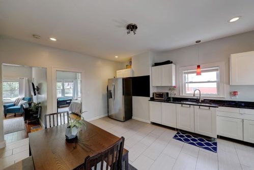 15 Armington Ave, Providence RI 02908-5202 exterior