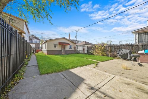 4875 Bloomingdale Ave, Chicago IL 60707-4004 exterior