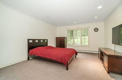 48 Candlewood Path, Huntington Station NY 11746-5306 exterior