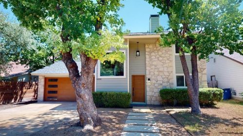 8303 Beaver Brook Ln, Austin TX  78748-5423 exterior