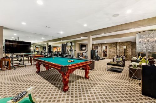 2 Shadow Tree Ln, Briarcliff NY 10510-2255 exterior