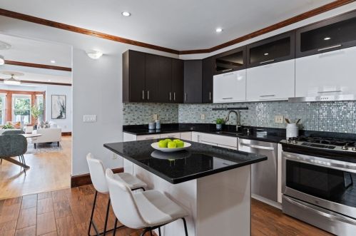 78 Hbr Vw St, Boston MA exterior