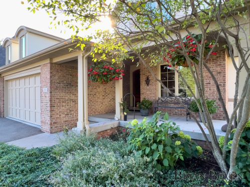 59 Peartree Ln, Grand Rapids, MI 49546-1462