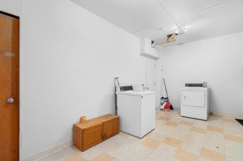 74 Hollis St, Woonsocket RI 02895-5831 exterior