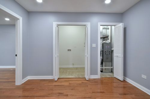 1706 Lockwood Ave, Chicago IL  60639-4319 exterior