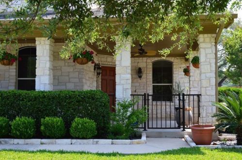 17001 Ennis Trl, Austin TX  78717-5504 exterior