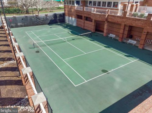 5809 Nicholson Ln, Rockville MD  20852-5740 exterior