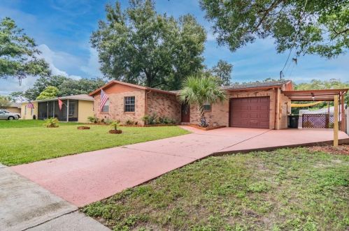 503 131st Ave, Tampa FL  33612-3451 exterior