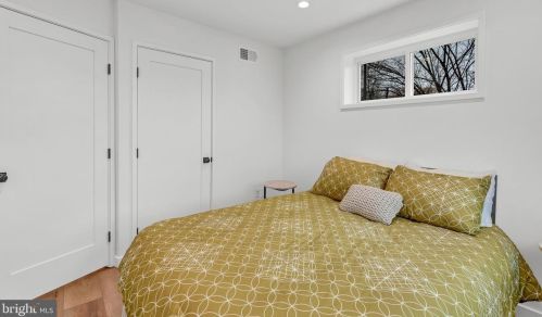 5112 Southern Ave, Washington DC 20019-5848 exterior