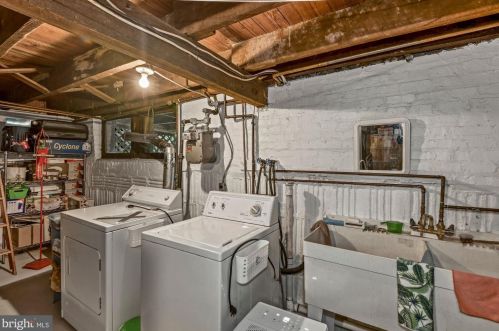 107 Harvard St, Alexandria VA 22314-2712 exterior