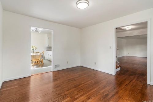 620 Columbus Ave, Mount Vernon NY 10550-4730 exterior