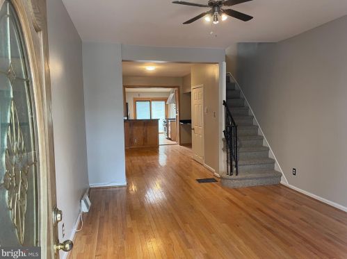 155 Markle St, Philadelphia, PA 19127-1709